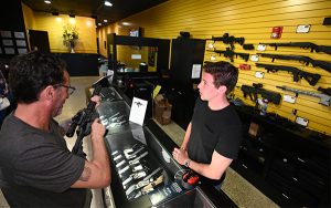 White House announces “Zero Tolerance” initiative for US firearm retailers
