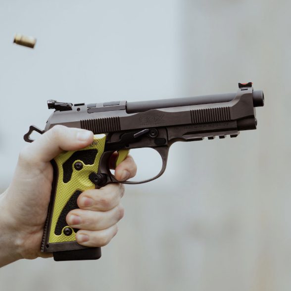 Beretta USA launches 92X Performance Carry Optic Dark Series